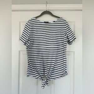 Nursing Queen Black and White Striped Short Sleeve Top size M